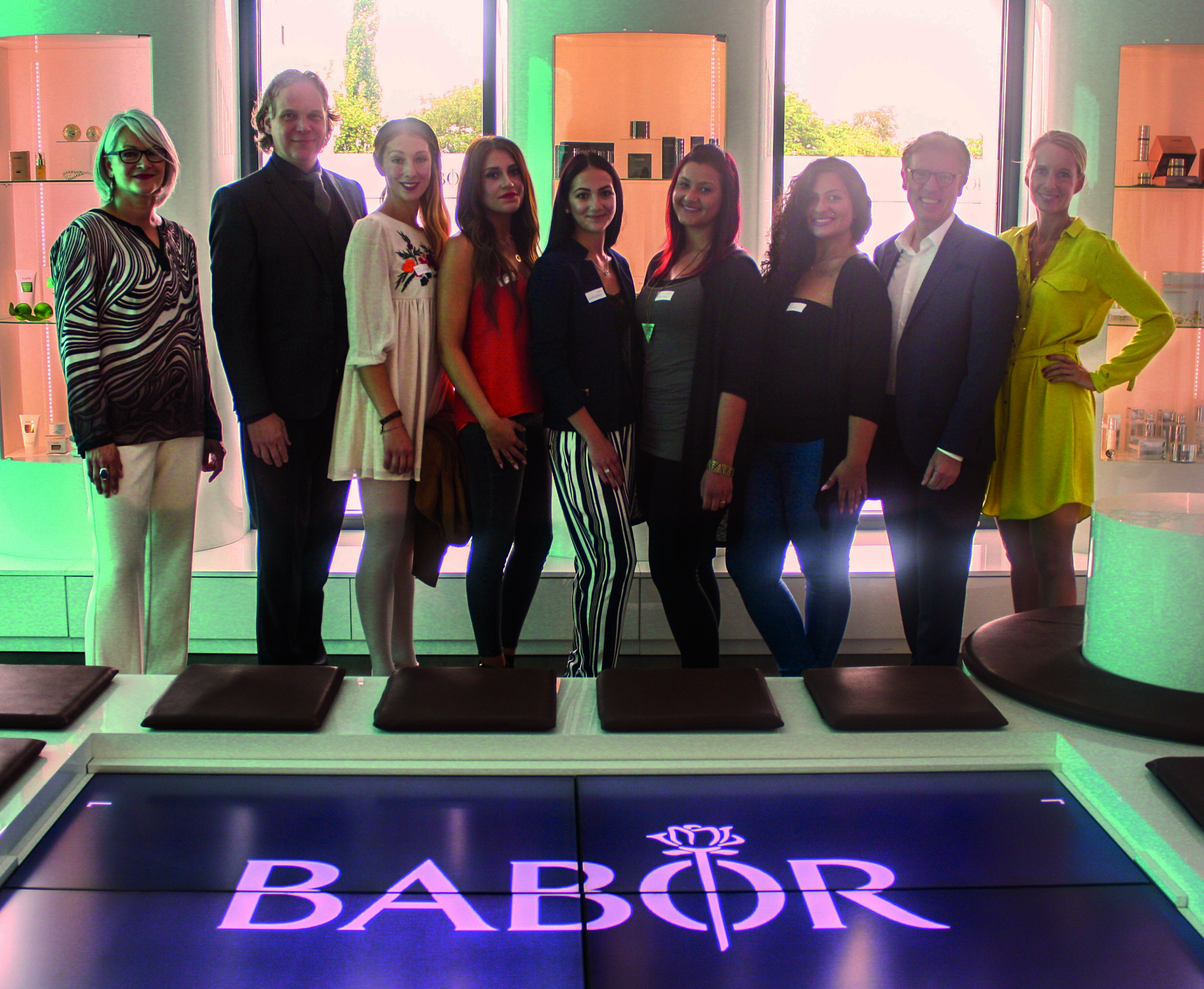 BABOR_Finale Stipendium Kosmetikschule Schäfer_Gruppe